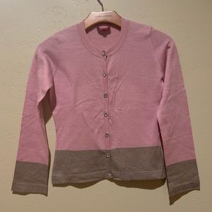 Woman’s Cardigan sweater